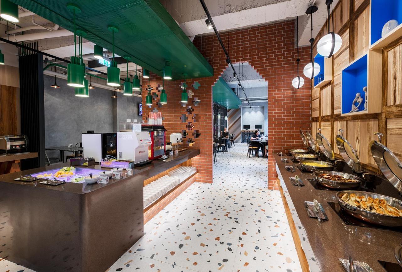 Royal Group Hotel Xiong Zhong Branch Καοσιούνγκ Εξωτερικό φωτογραφία